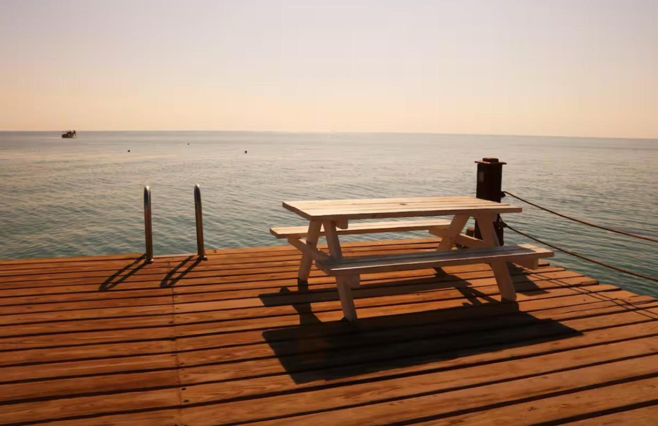 A Sea View Spacious Cheering 5 Bedroom Villa Ain Sokhna "Ain Bay" فيلا كاملة للإيجار قرية العين باي Ain Sukhna Ngoại thất bức ảnh
