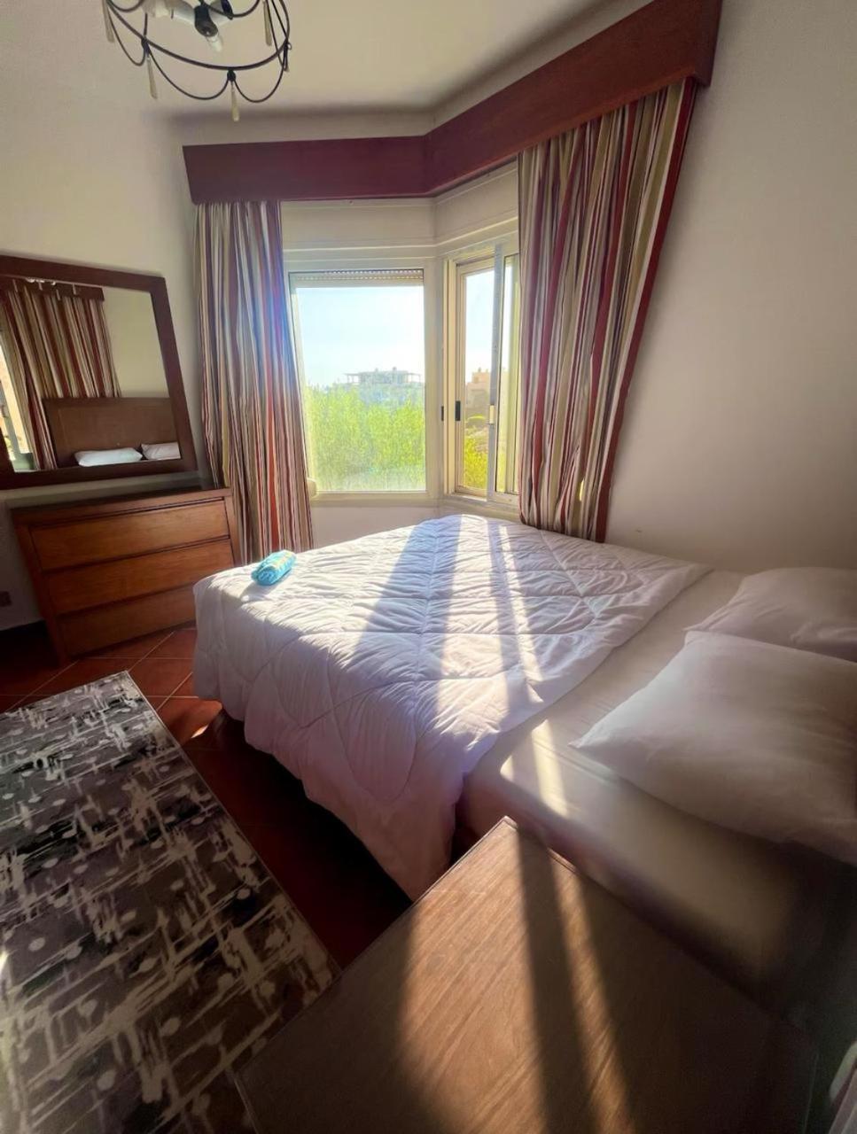 A Sea View Spacious Cheering 5 Bedroom Villa Ain Sokhna "Ain Bay" فيلا كاملة للإيجار قرية العين باي Ain Sukhna Ngoại thất bức ảnh